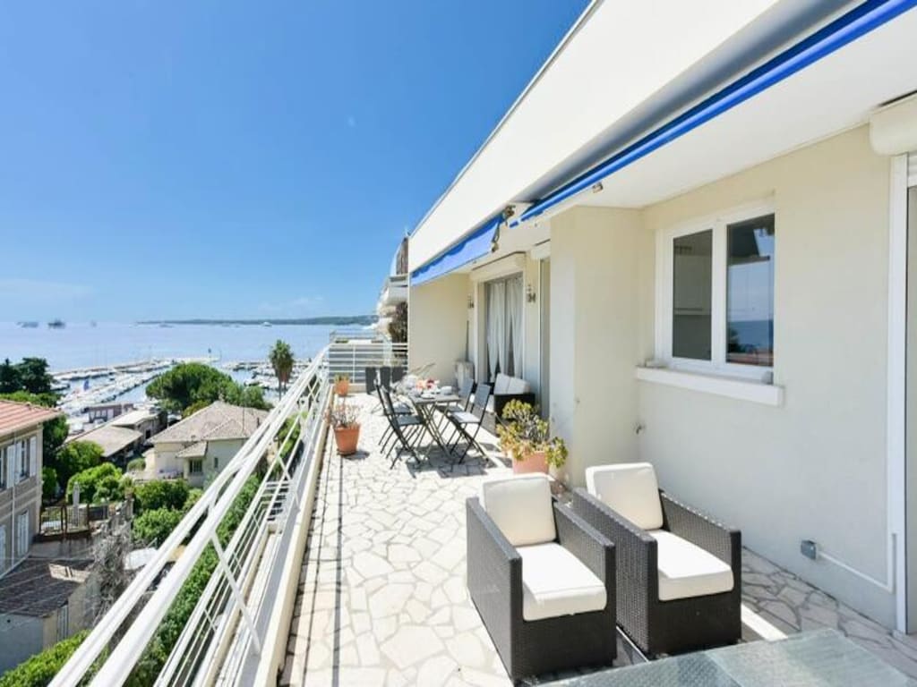 Appartement in Cannes vlakbij de haven van Mouré Rouge