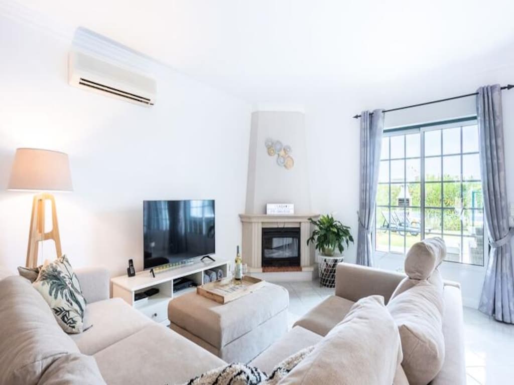 Huis in Albufeira met tuin en zwembad