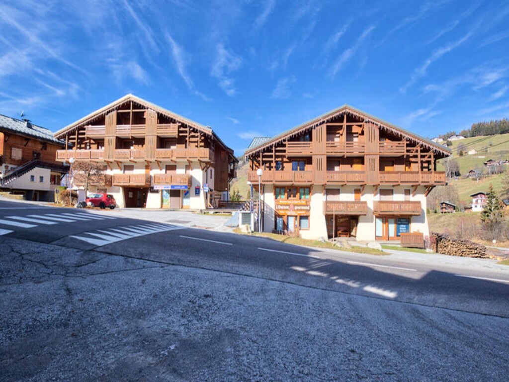 Typisch appartement aan de voet van de hellingen van Mont Rond