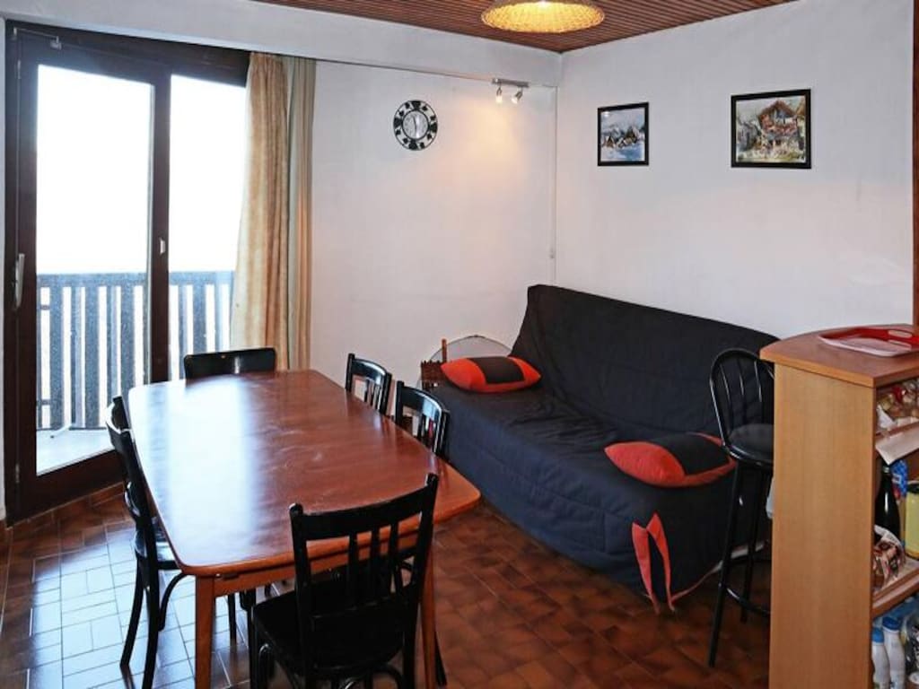 Appartement in Les Cembros met ski toegang