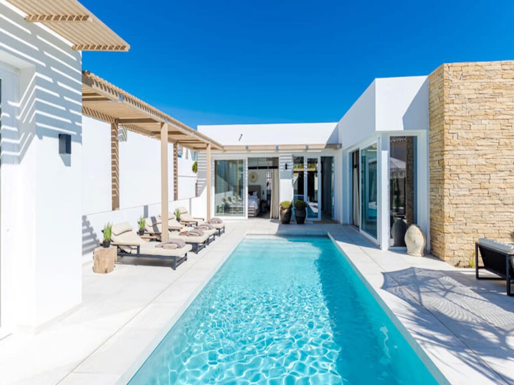 Luxe villa in Calahonda met verwarmd zwembad