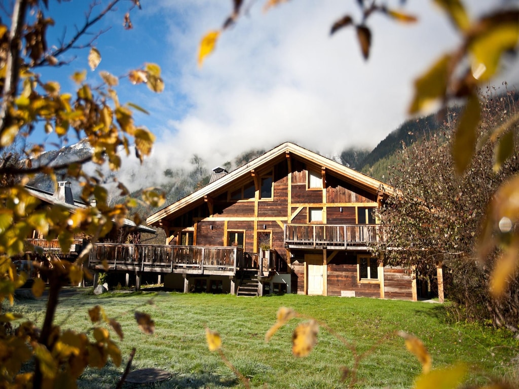 Rustiek luxe chalet in Les Bois