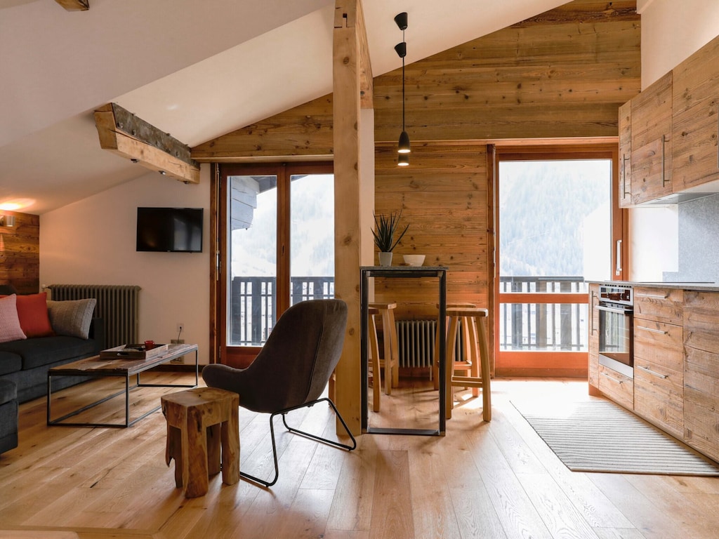 Modern vakantieverblijf in Chamonix met balkon
