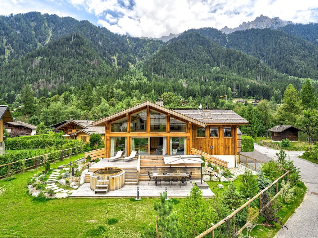 Alpine vakantie met sauna en tuin