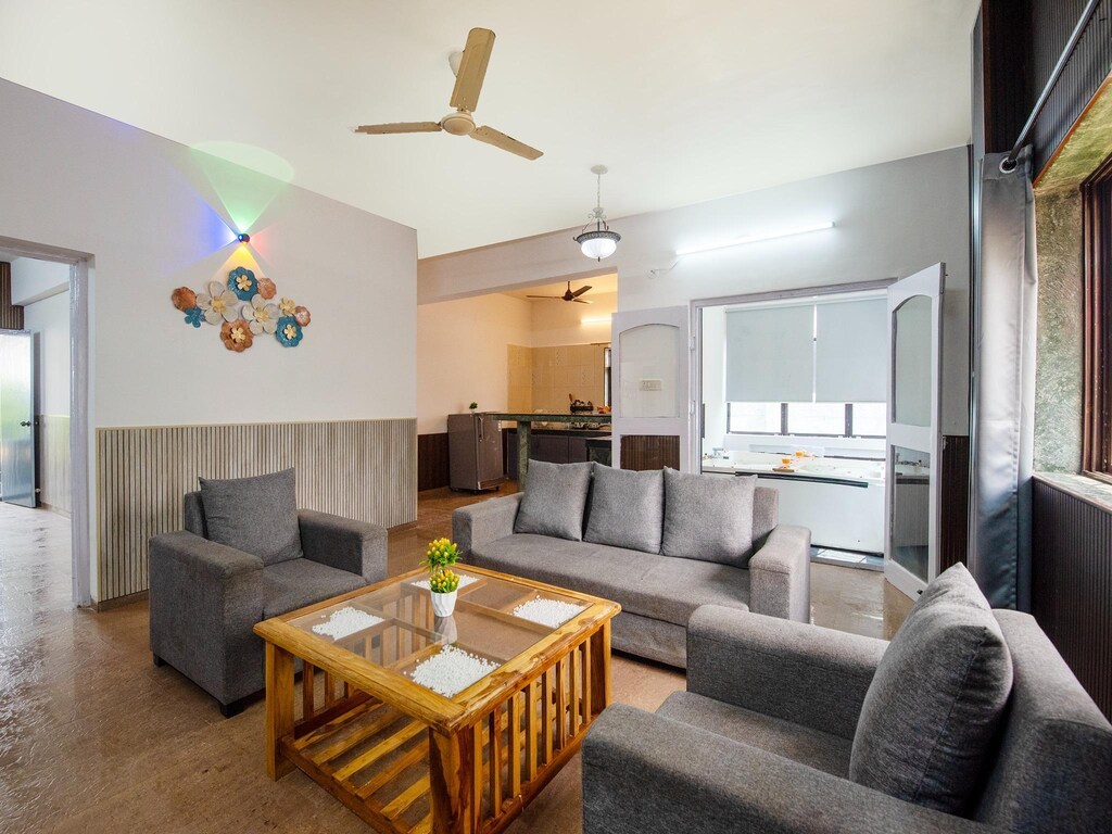 Mountain Mist 2bhk van Palette | Jacuzzi | Lonavala