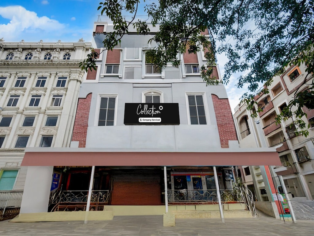 Collectie O Karmanghat Bus Terminal Hyderabad