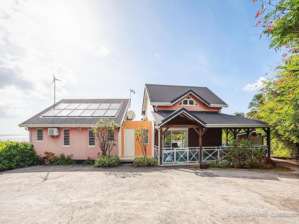 Luxe villa Paradise Bay met zeezicht
