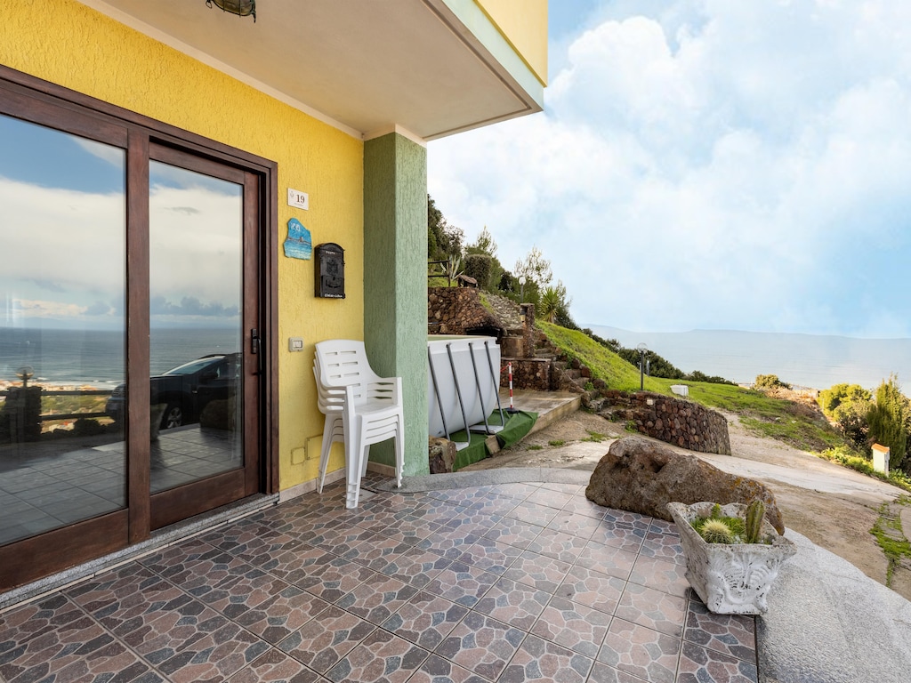 Apartment mit Terrasse und privatem Parkplatz