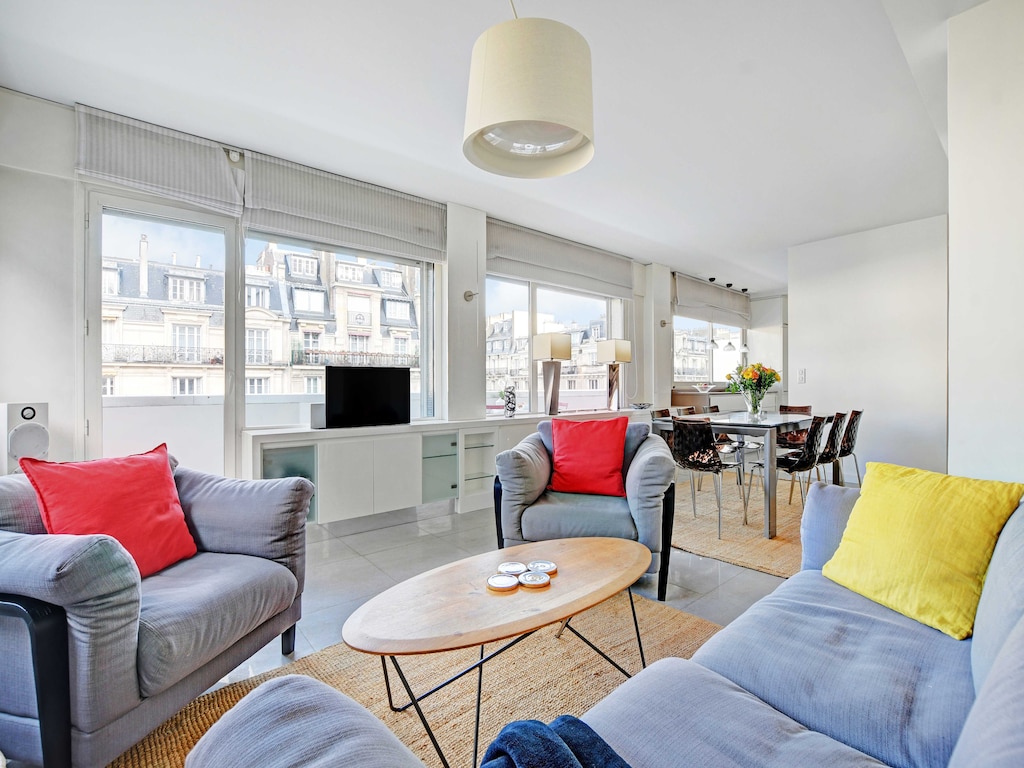 Uitzonderlijk 3BDR/6P appartement - Uitzicht op de Eiffeltoren