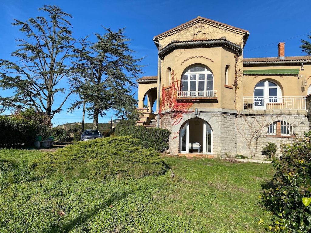 Prachtige familievilla nabij de rivier de Cèze