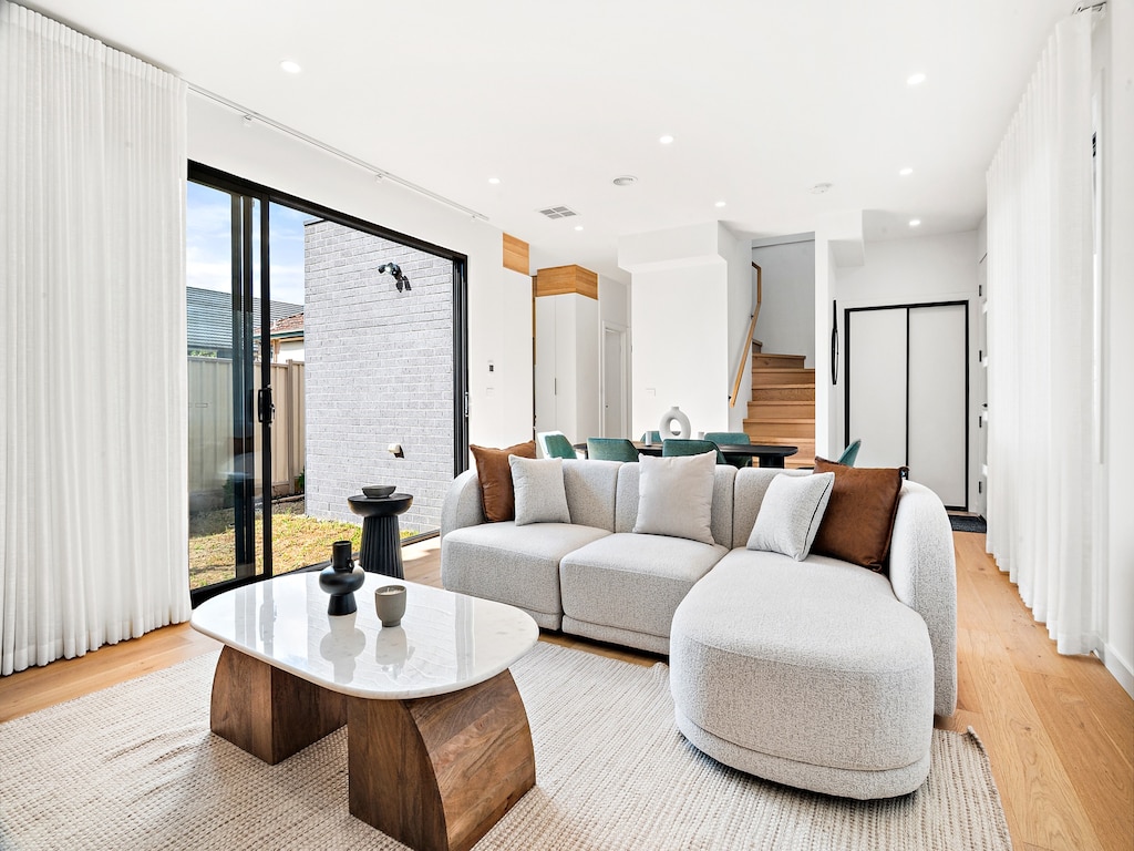 Gloednieuwe 3-slaapkamerwoning in Pascoe Vale