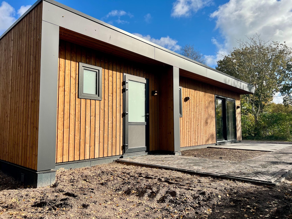 Modernes Familienferienhaus in Strandnähe