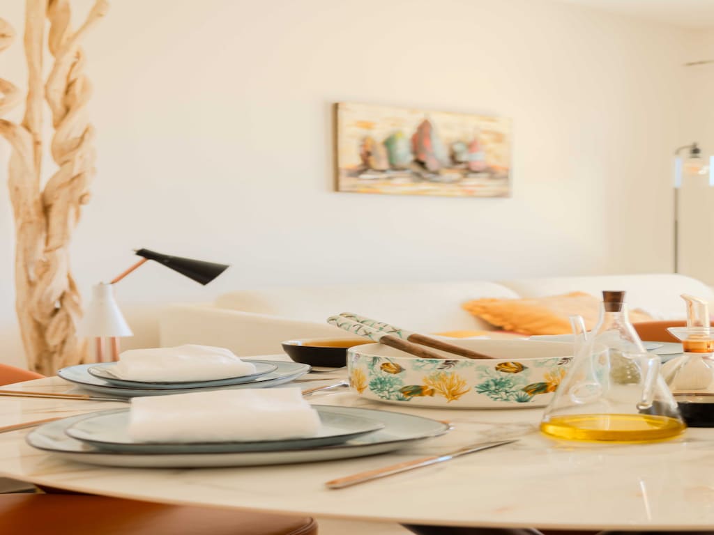 Licht appartement met airconditioning en uitzicht op zee - Antibes