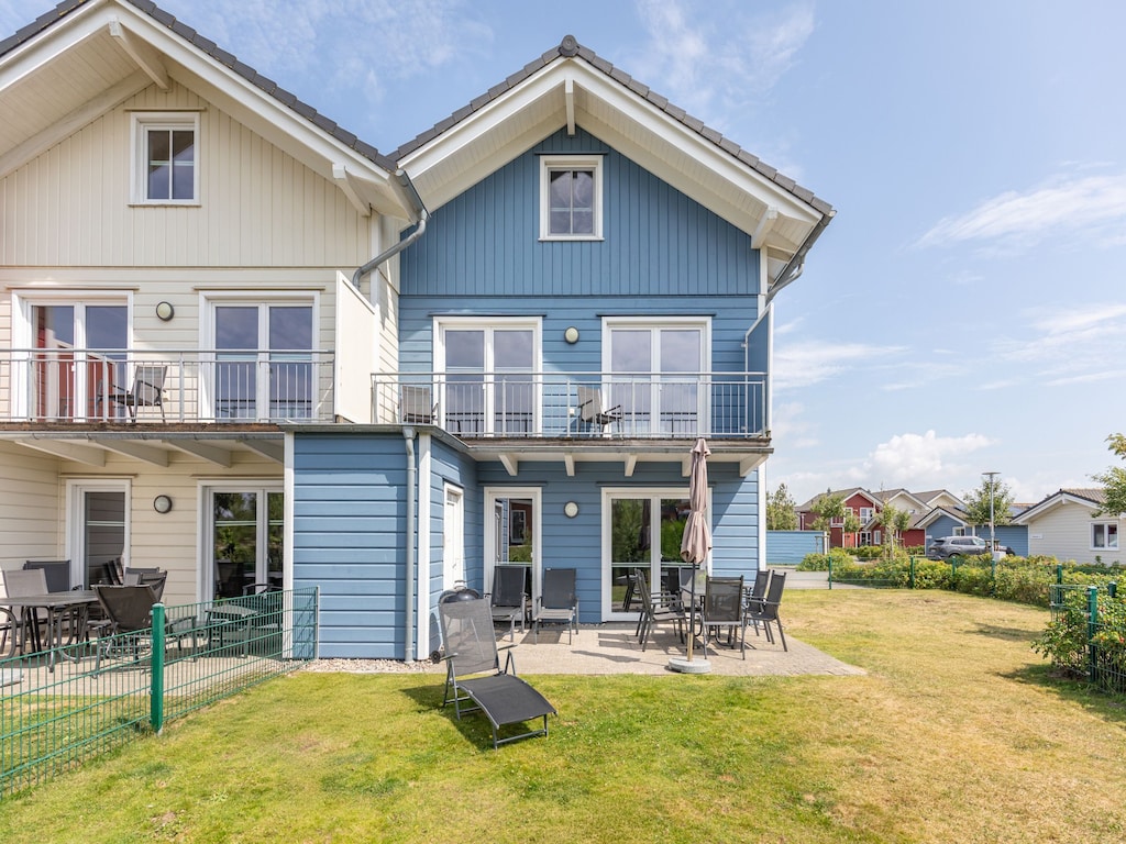 Scandinavische rijtjeswoning in Dagbüll met sauna