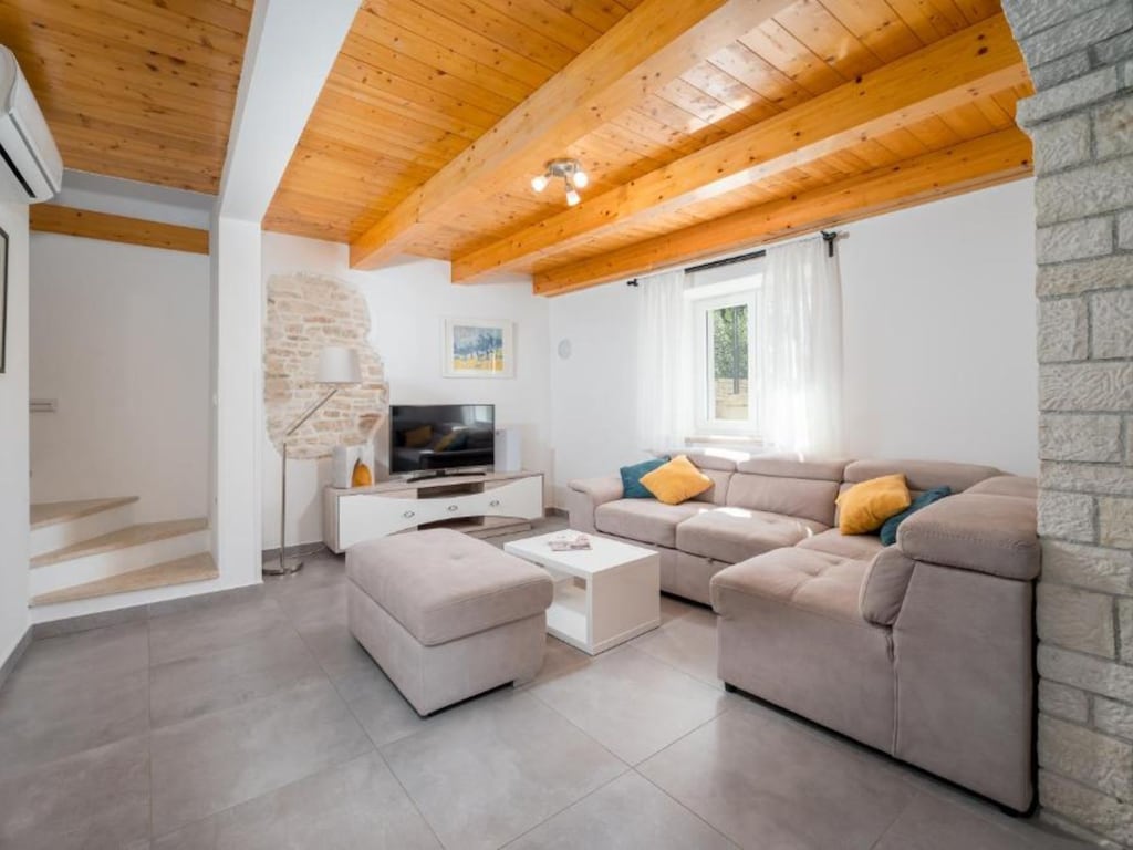 Villa Prestige Azinetti with Pool - Three bedroom villa