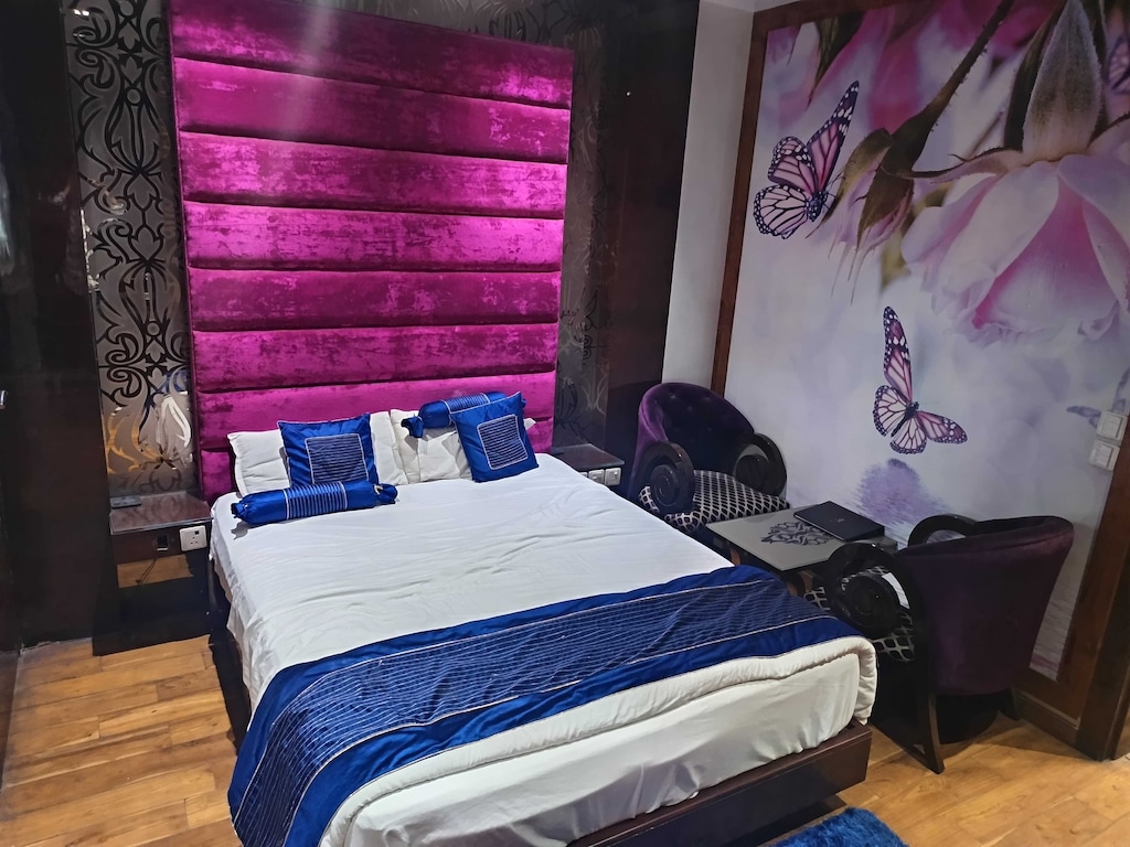 Collectie O JK Tempel Kanpur