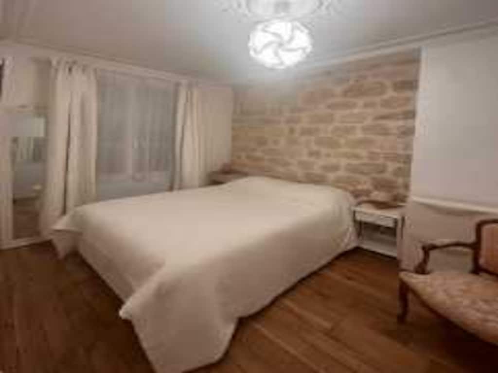 Modernes 1-Zimmer-Apartment in der Nähe von Moulin Rouge / Montmartre