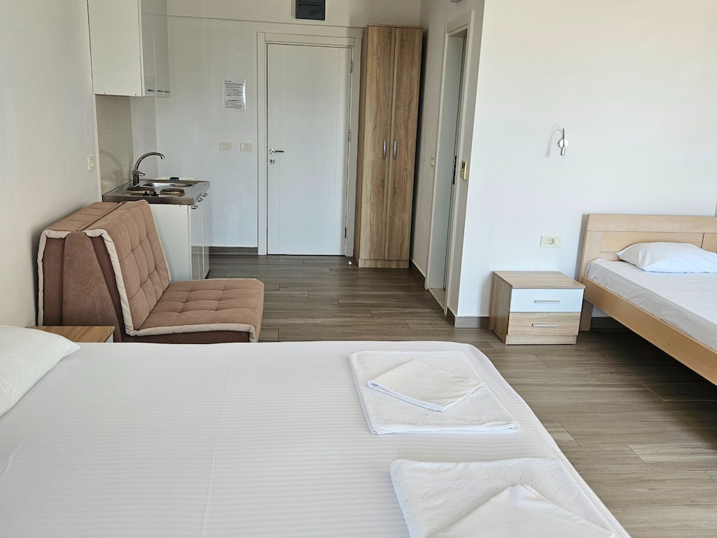 Villa Ponto - Studio Apartment With Terrace (B5)