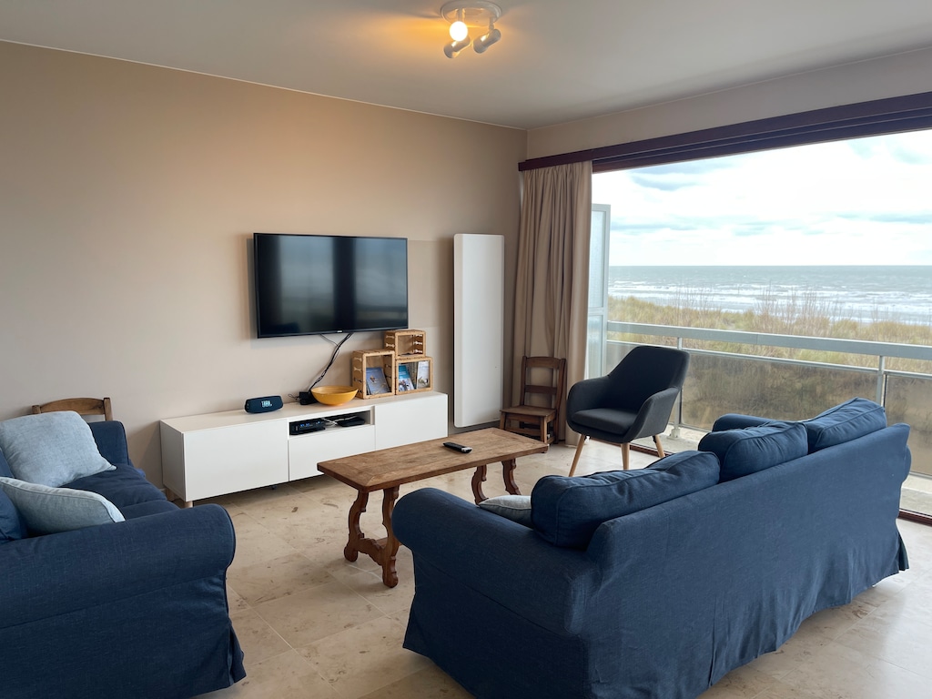 Appartement aan zee aan de Zeedijkpromenade