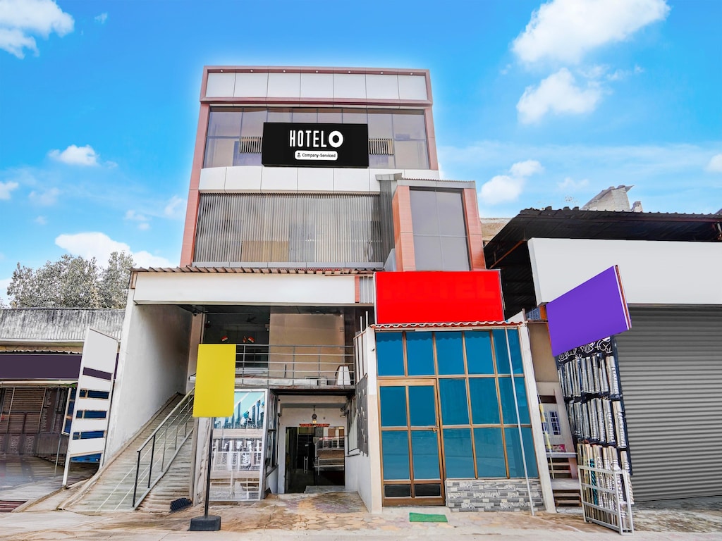 Hotel O Kardameshwar Mahadev Tempel