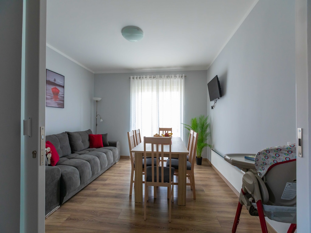 Apartment Slavek- Two Bedroom Apartment With Balcony