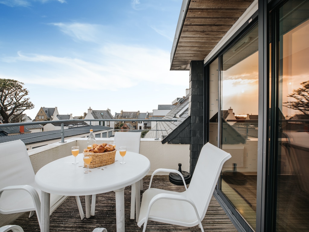 Duplex met zeezicht en terras in Le Conquet