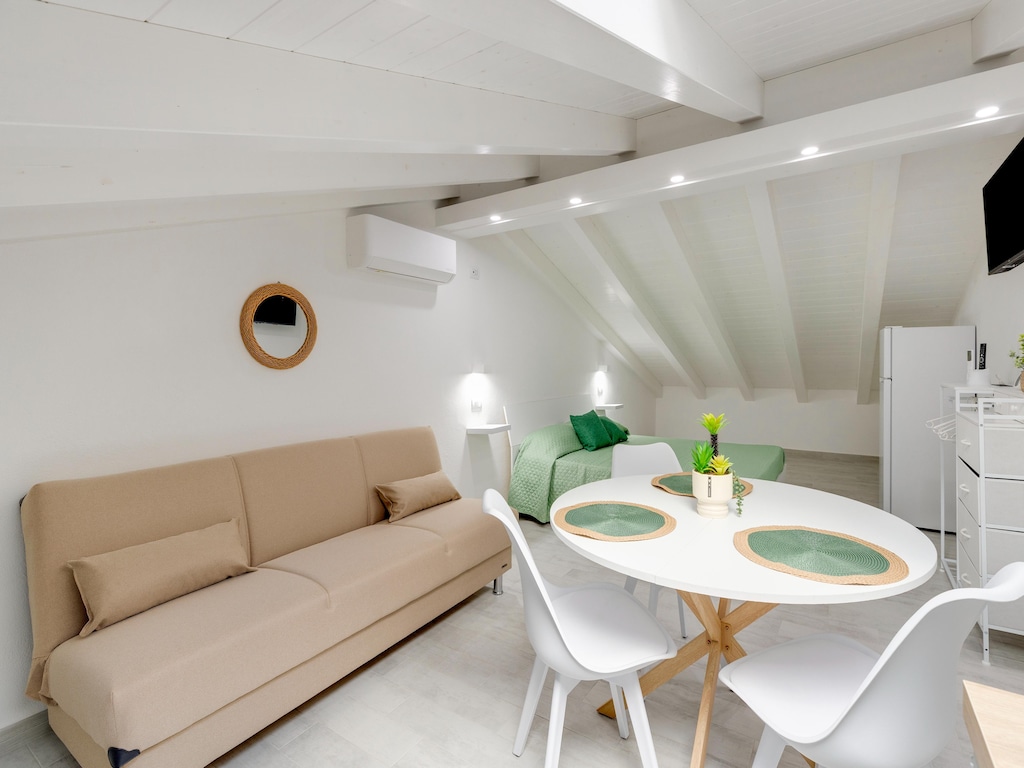 Zolderstudio, met airconditioning