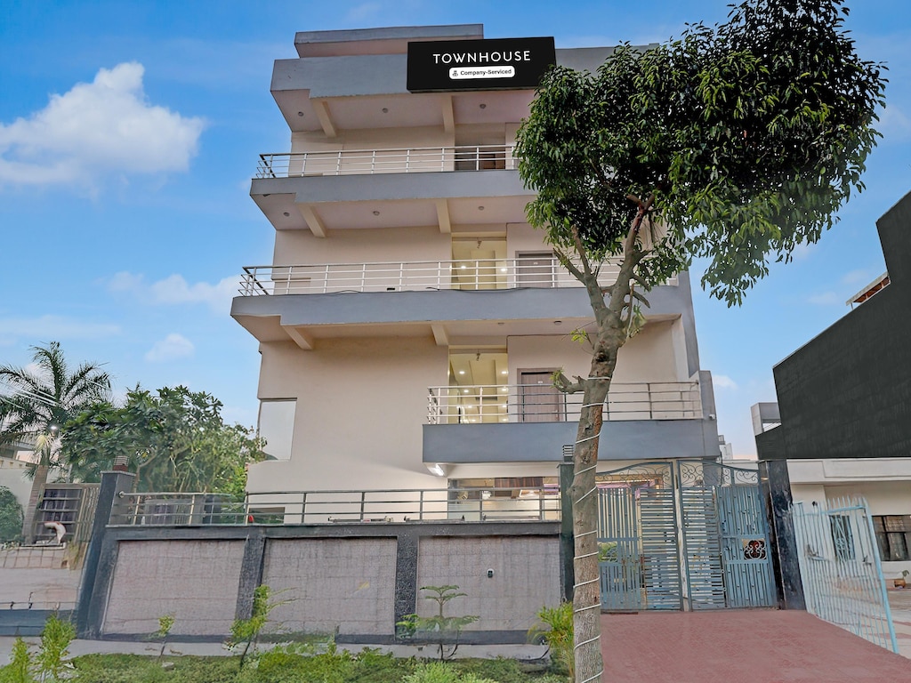 Townhouse Noida, voorheen Palm Paradise