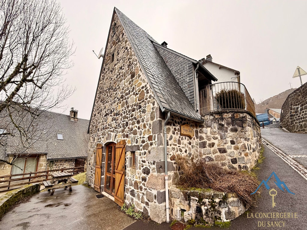 Bergvakantie voor 12 in Murat-le-Quaire