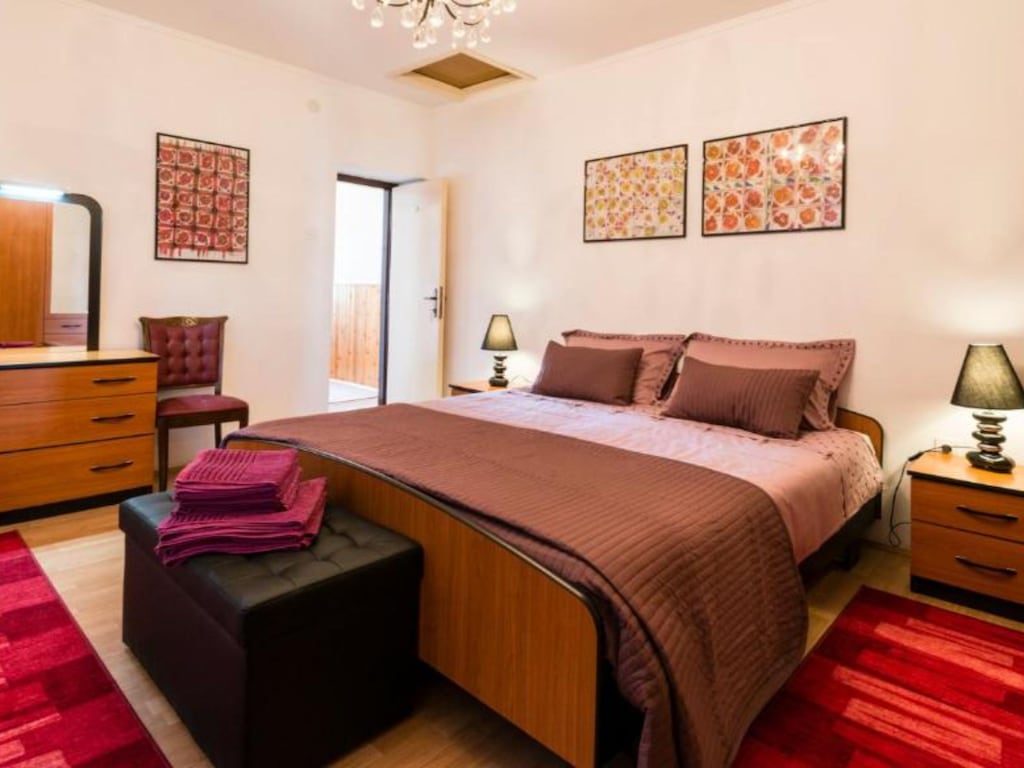 Comfort Villa Roza in Umag - 5 Bedroom With Pool