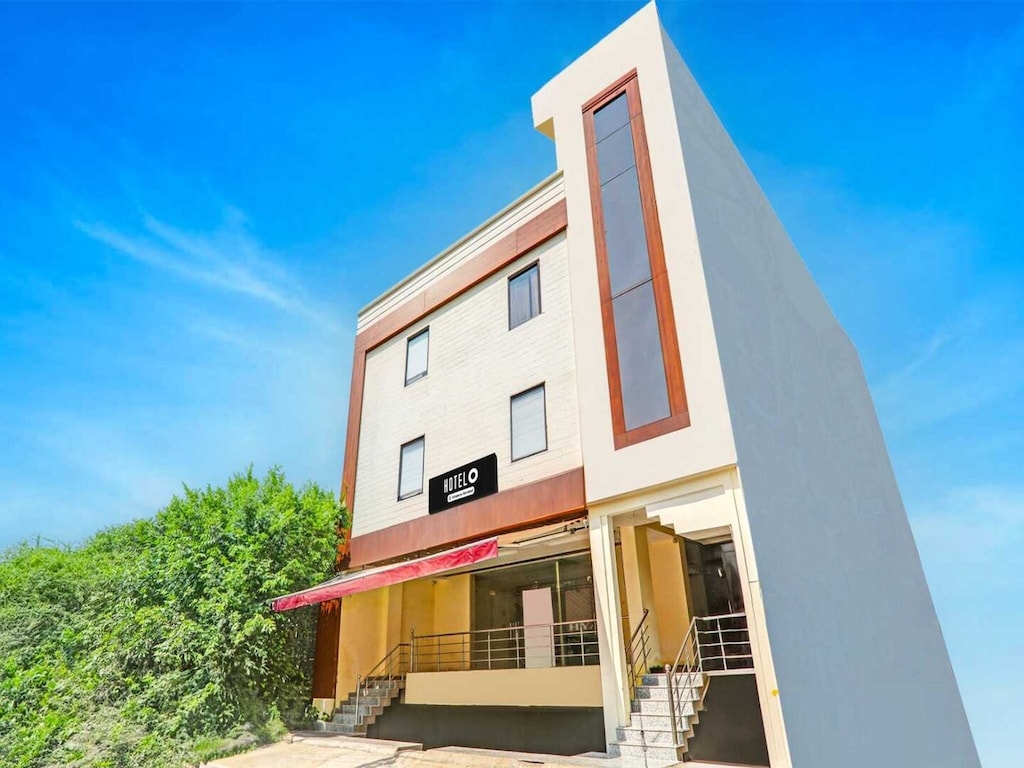 Townhouse Oak Shri Vimaleshwar Tempel