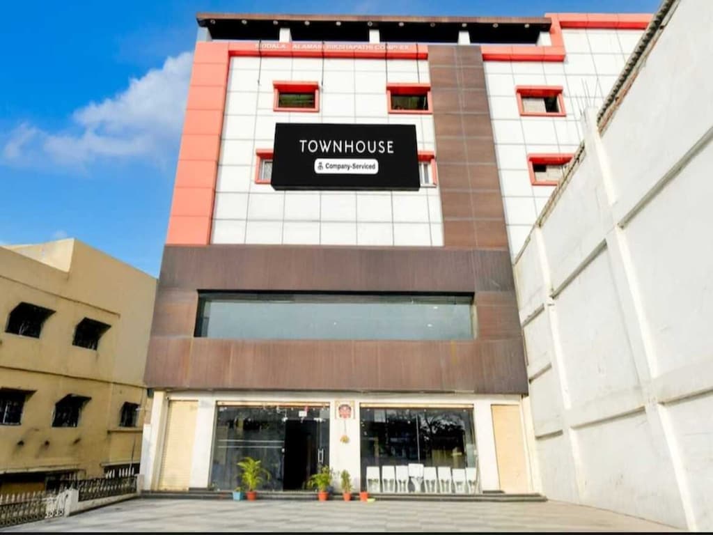 Collectie O Chengicharla Crossway Medipally