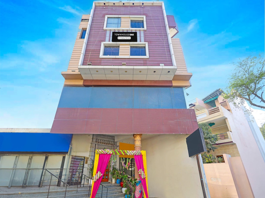 Townhouse Oak Rohtak Busbahnhof