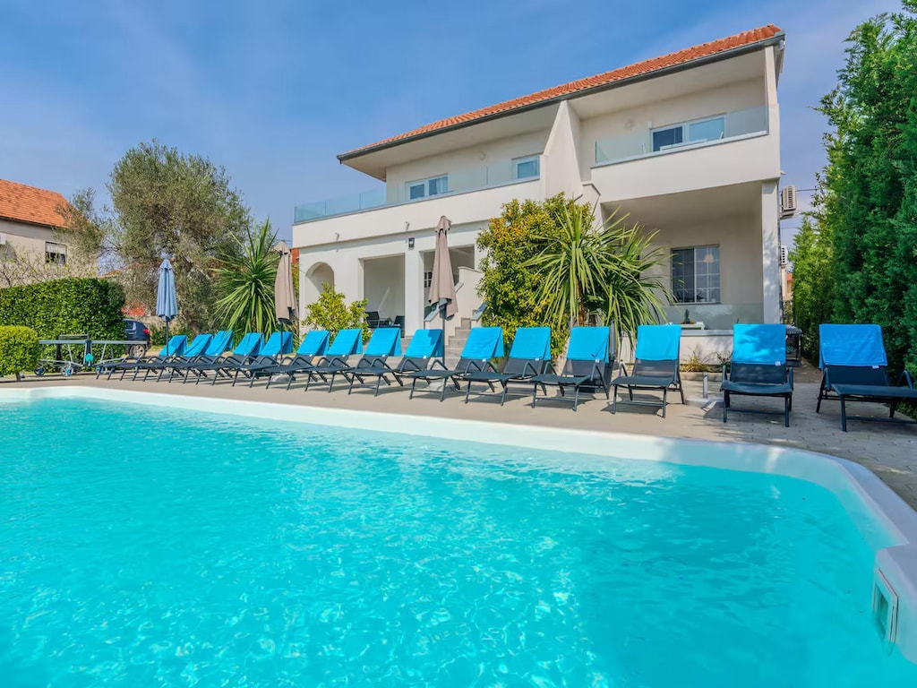 Modern villa-appartement in Zadar