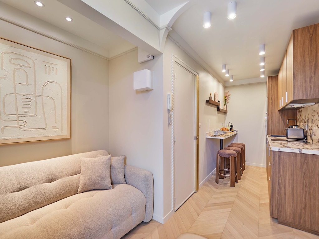 Suite met terras en airconditioning in het hart van de Marais in Parijs.