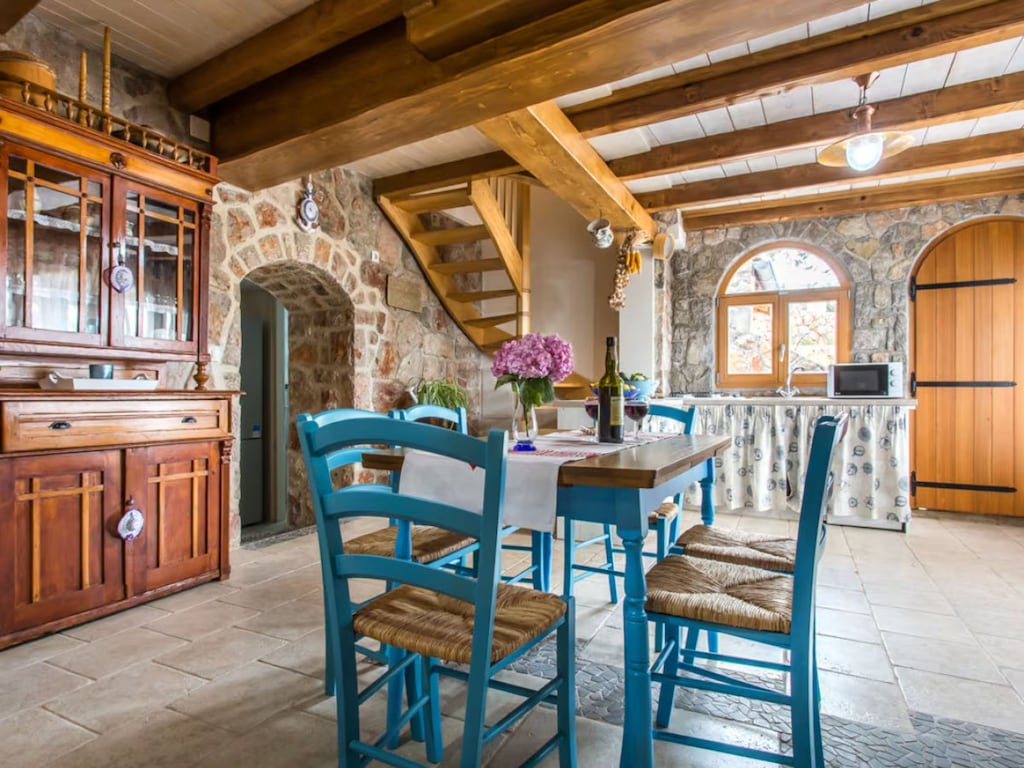 Villa Cima - ThreeBedRoom Villa with Pool