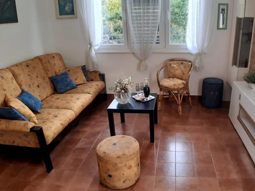 Casa Dolce Mare - ThreeBedroom Holiday Home with Terrace