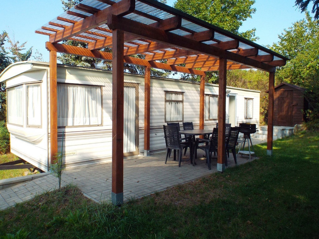 Stacaravan op een vakantiepark