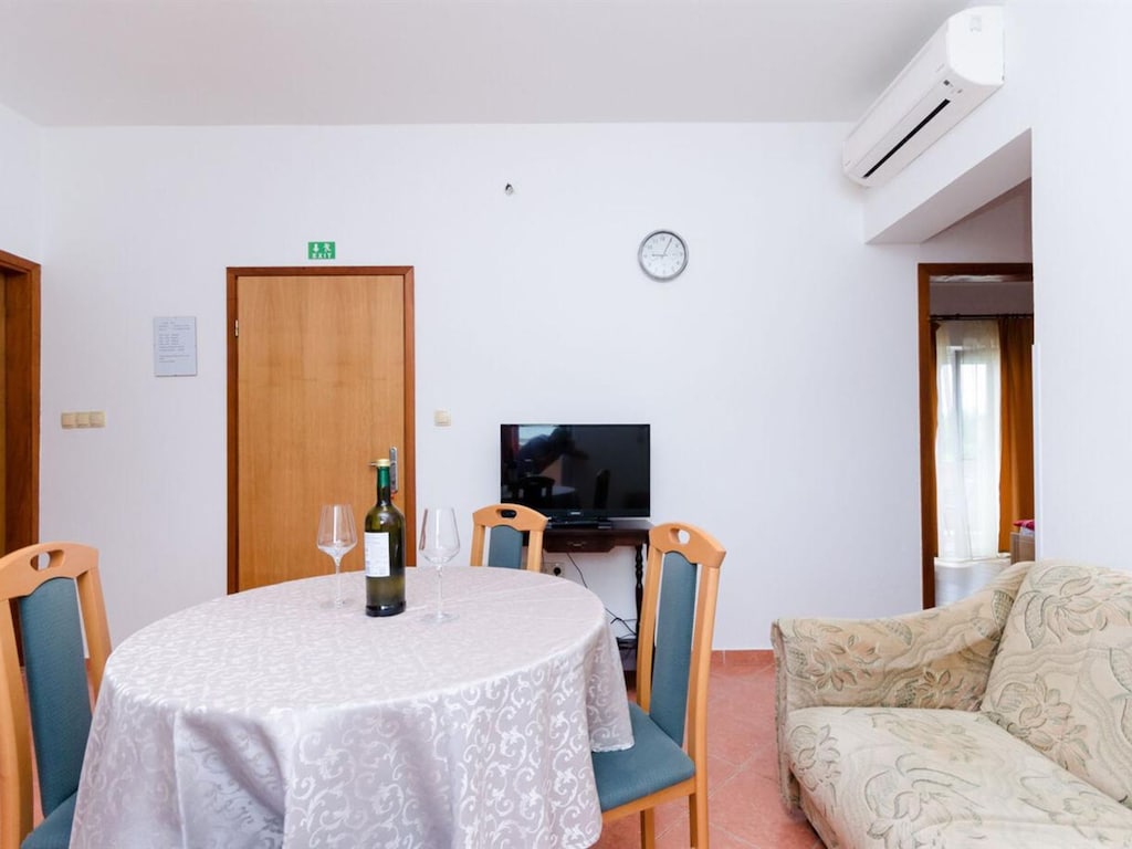 Apartments and Room Ljubica i Branko - Two bedroom Apartment A2