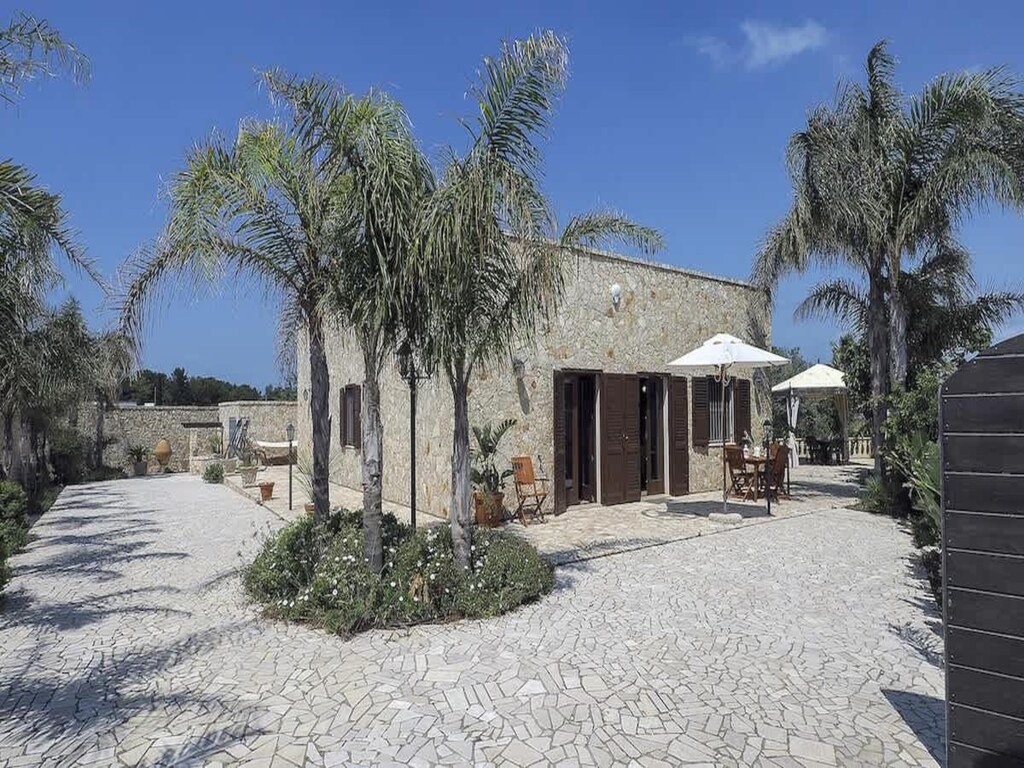Ruime Italiaanse villa met 6 slaapkamers