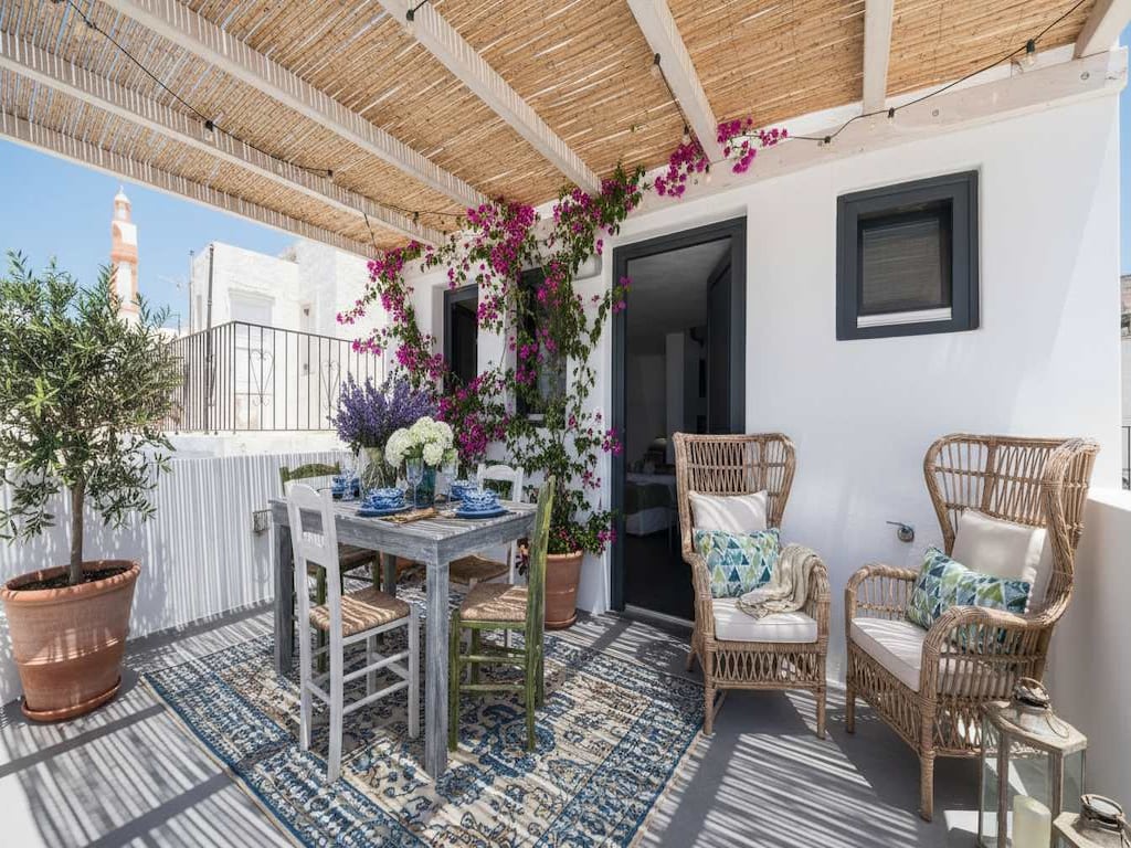Dionysos Wine Stay, uitzicht op de bergen