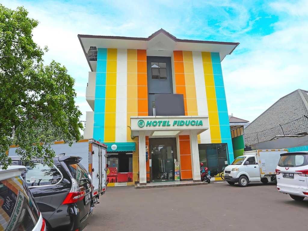 Luxury Deluxe DBL Retreat W/ Free WiFi and Parking