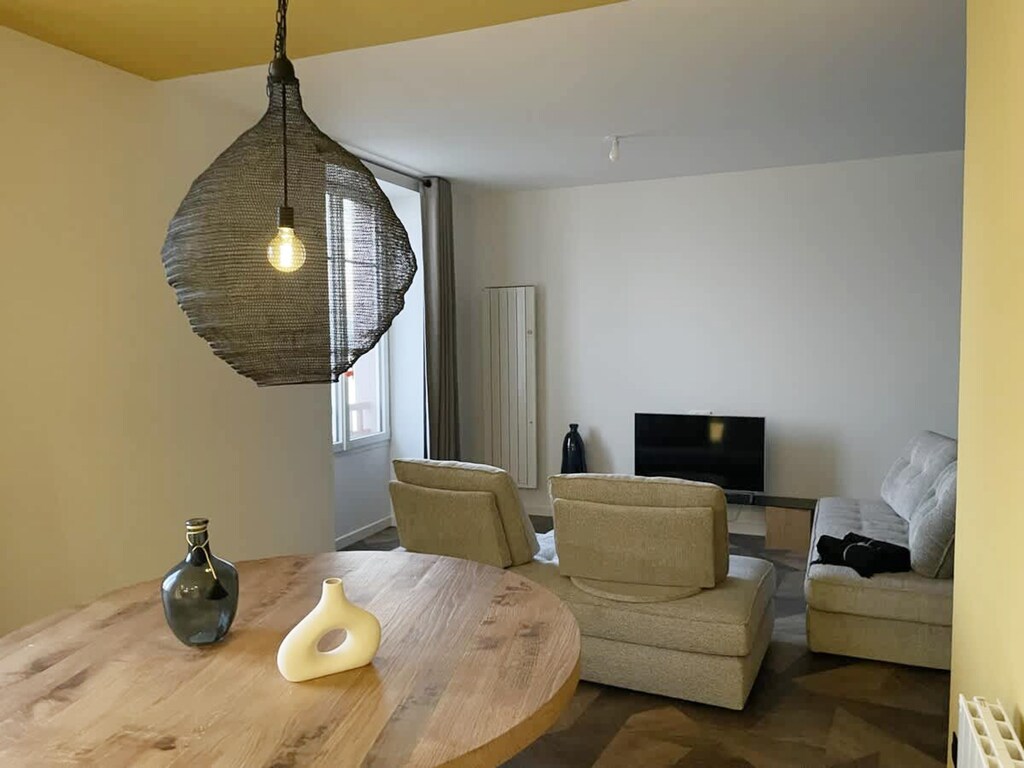 Prachtig appartement met zeezicht op Stagadon Island