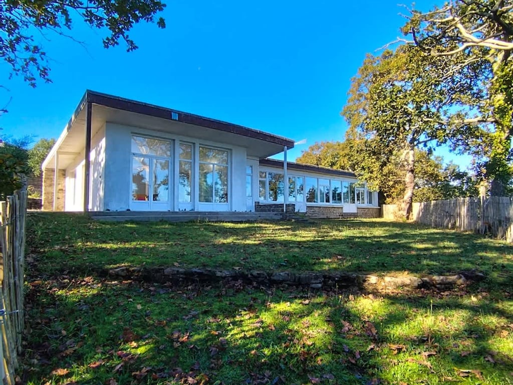 Huis in Plougonvelin bij Sandy Beach