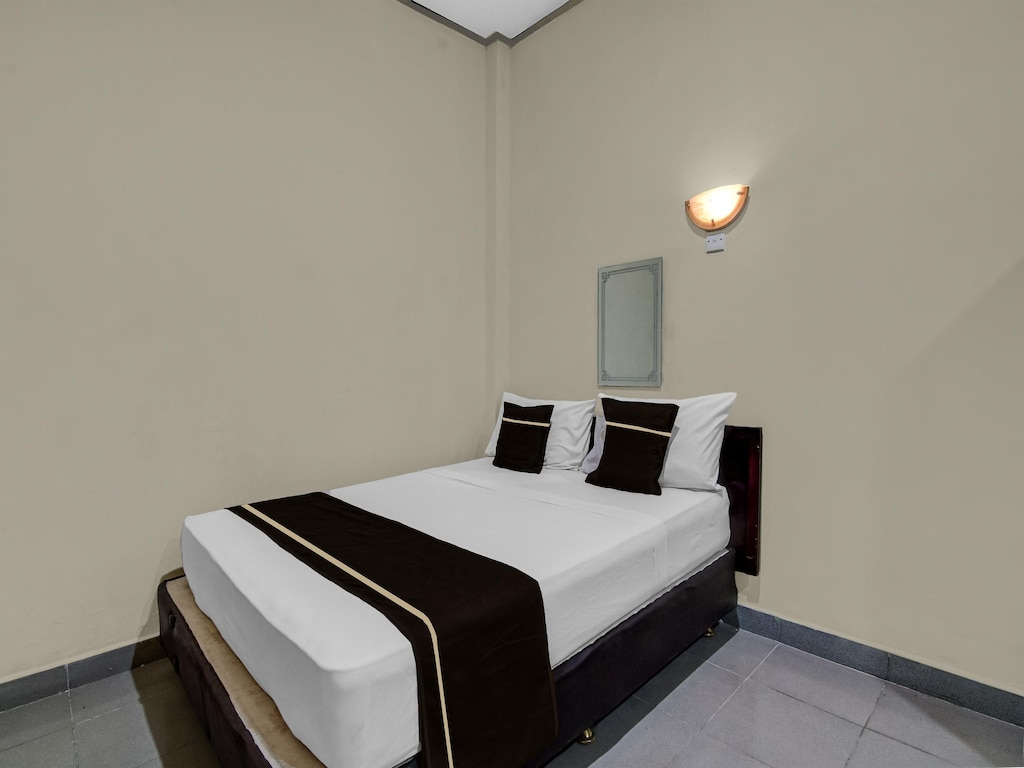 Cozy Standard Double Near Mall Ciputra