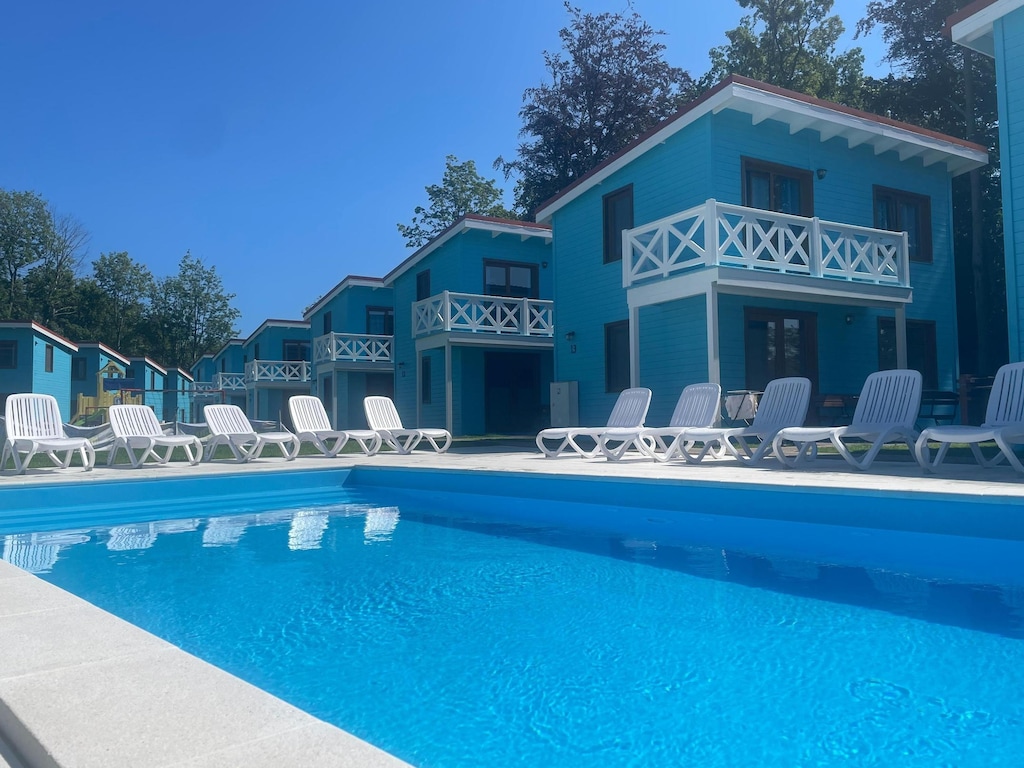 Comfortabel vakantiehuis (nr. 12), zwembad