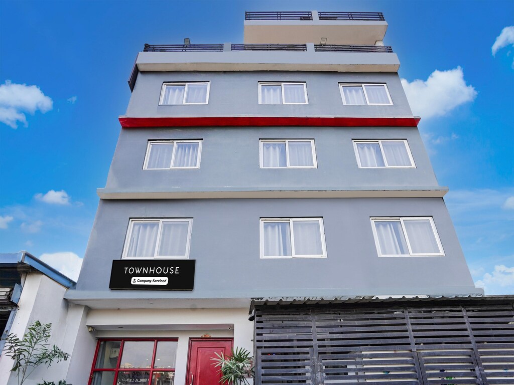 Deluxe Gomti Nagar Sektor 6
