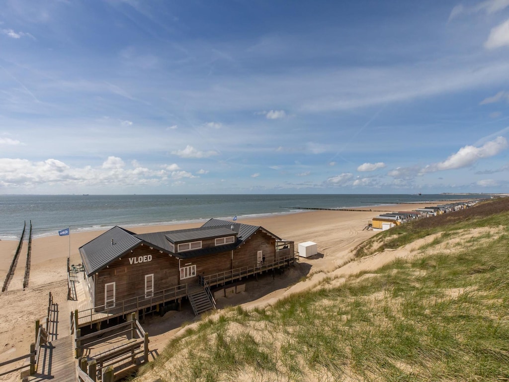 Gezellig strandverblijf met panoramaterras