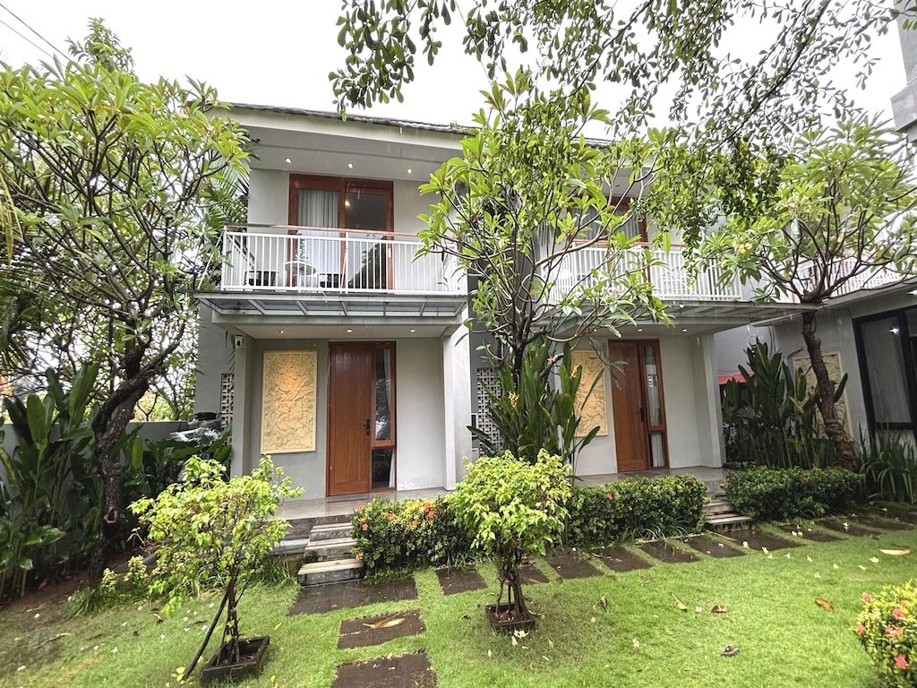 Balkonsuite vlakbij Sanur Beach
