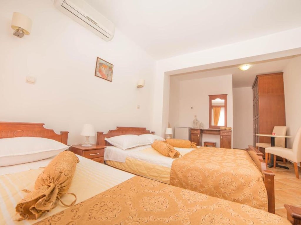 Fiammanti Hotel Montenegro-Triple Room with Balcony and Sea View